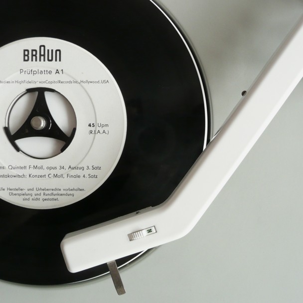 Braun electrical prüfplatte