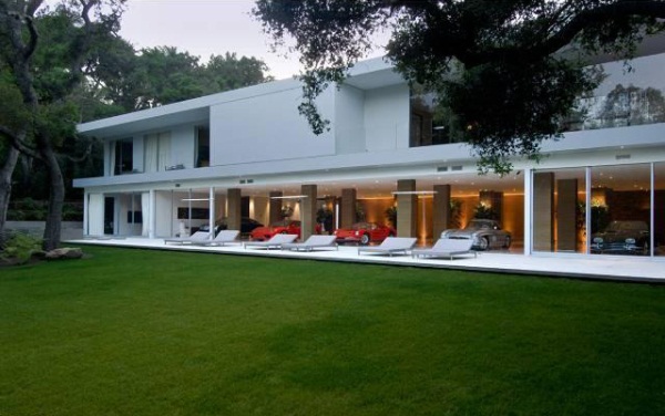 Contemporary Glass Pavilion House by Steve Hermann