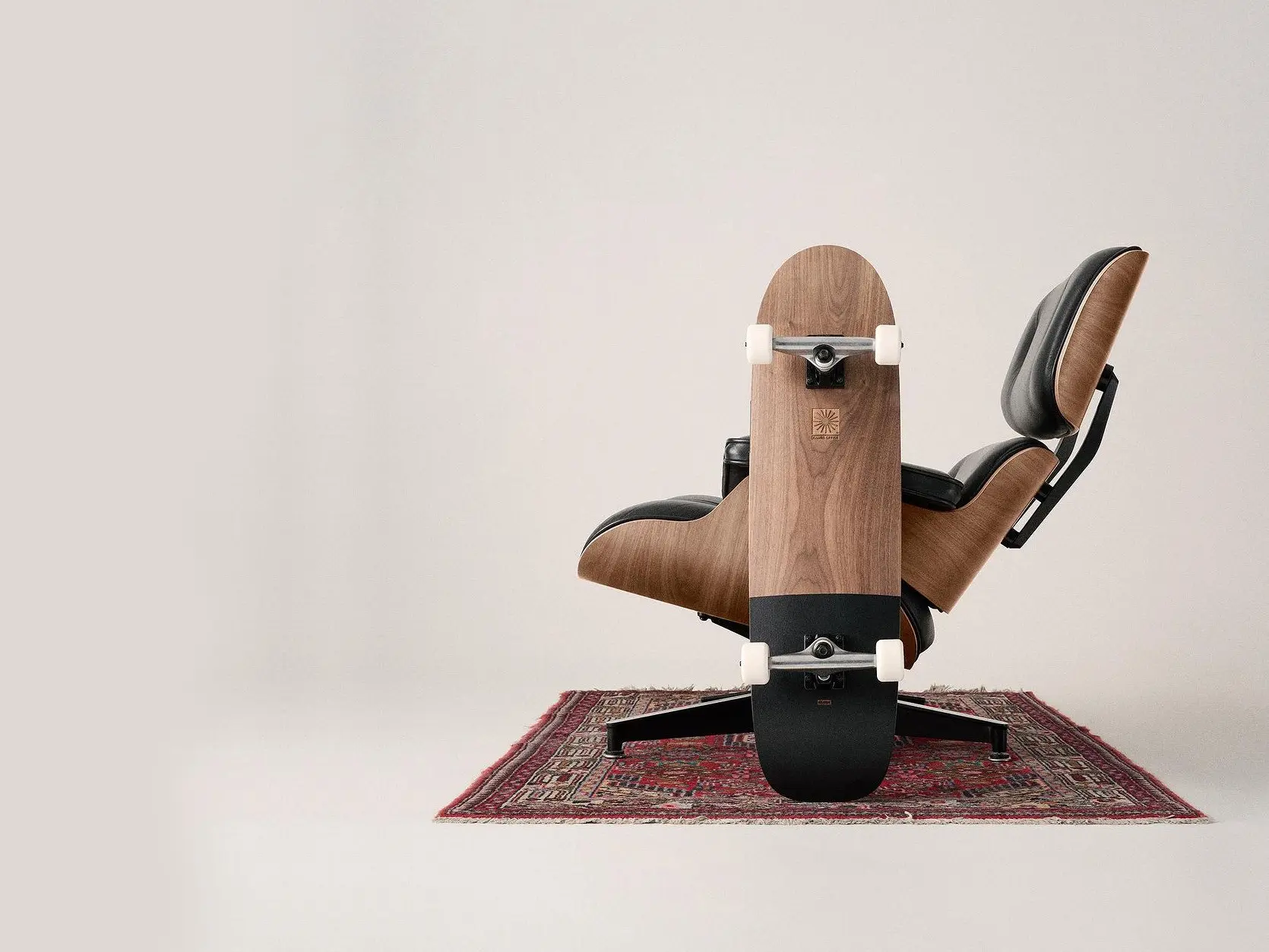 Eames’ Store Eames’ Store The Eameses are among the most important personalities in the field of design in the 20th century.