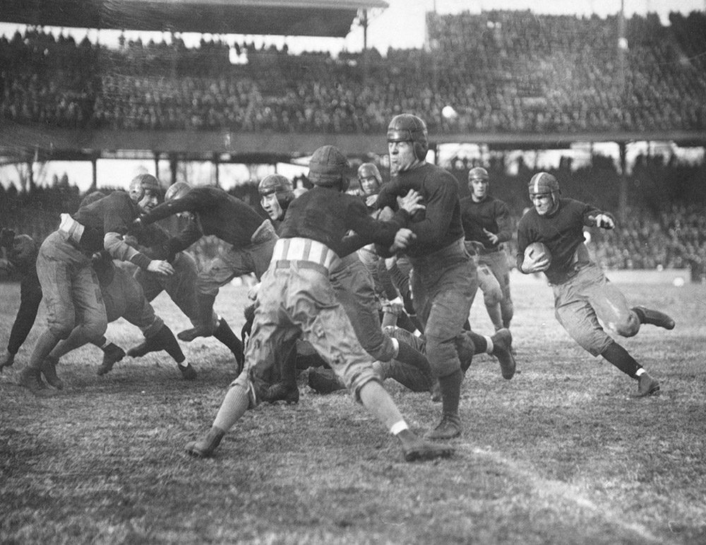 Football game 1920