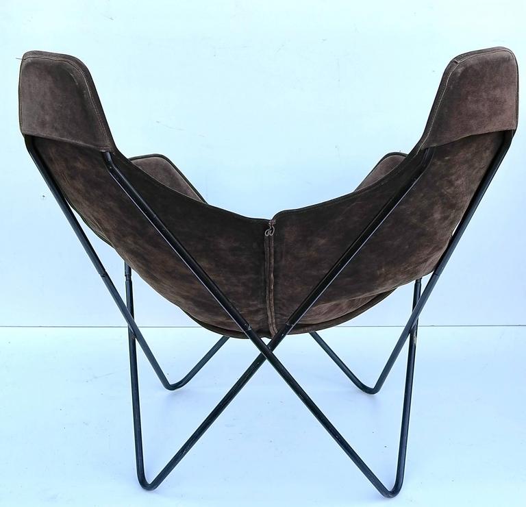 Butterfly Chair by Jorge Ferrari-Hardoy in Suede