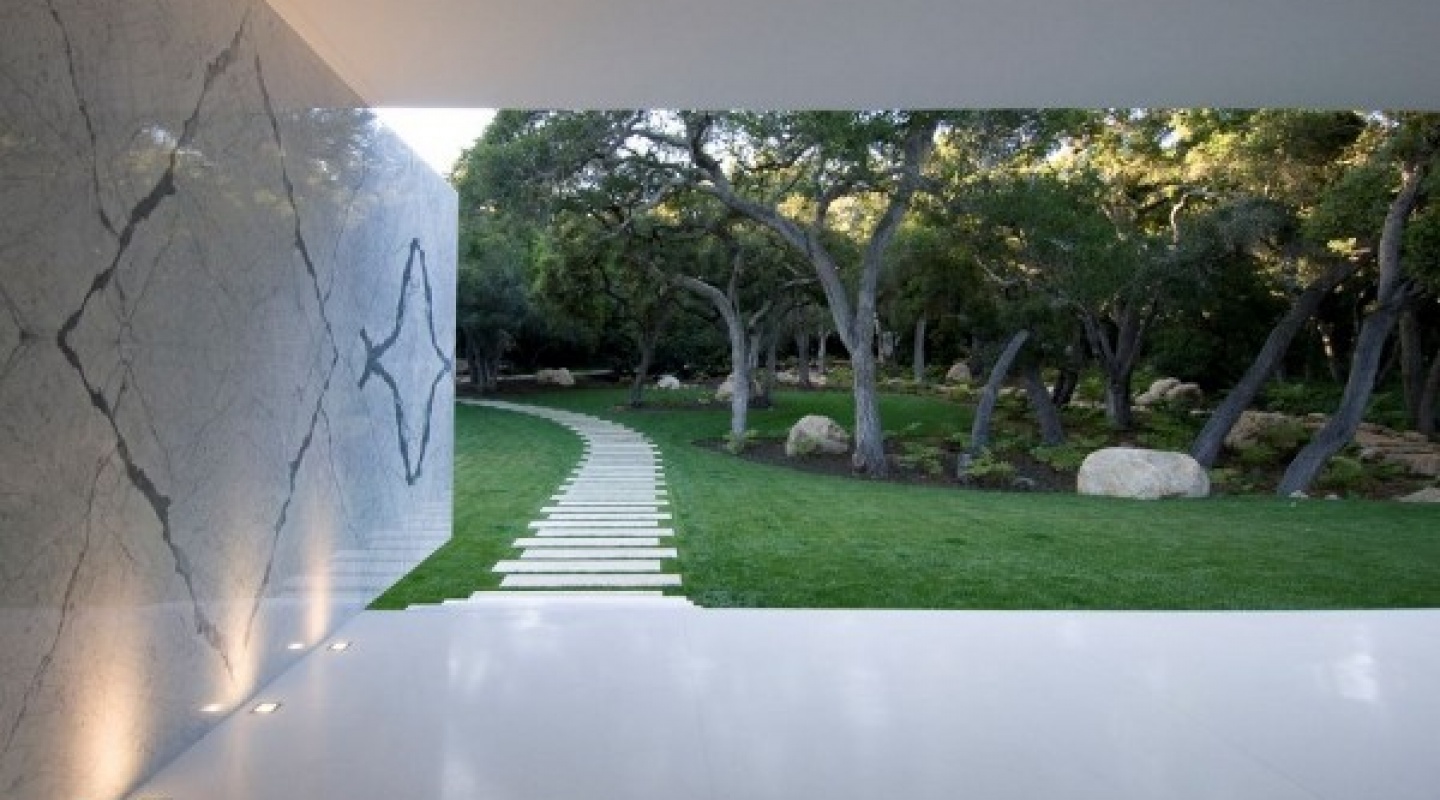 Montecito Glass Pavilion by Steve Hermann