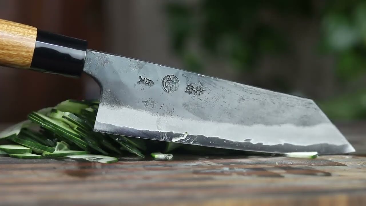 Tokushu Knife
