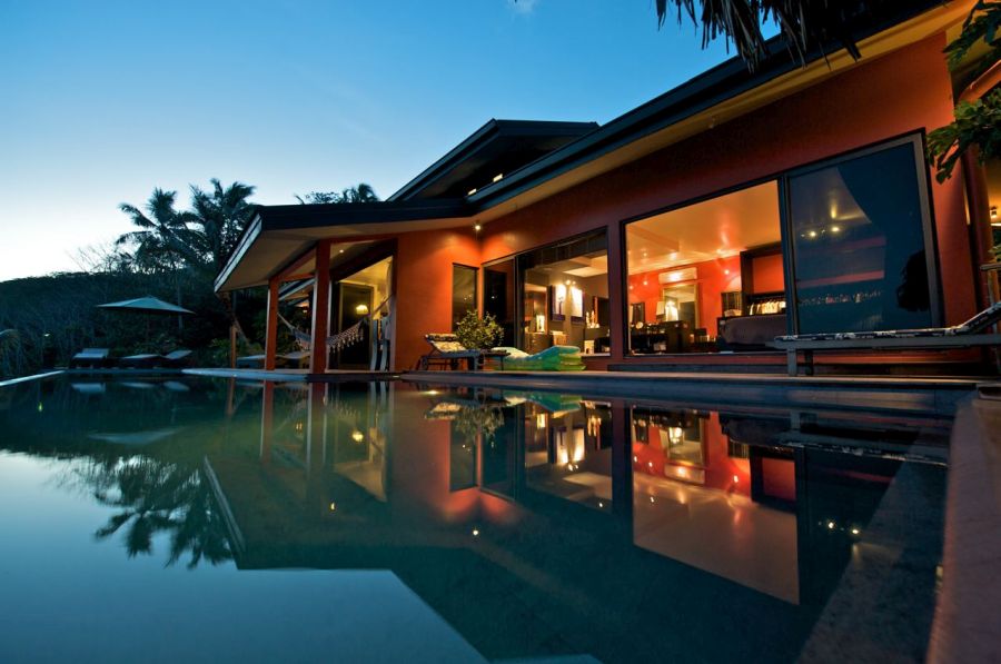UTX Living template
