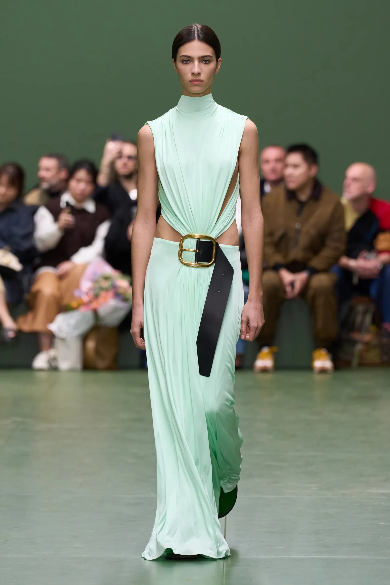 Vogue Shopify theme minimalistic design